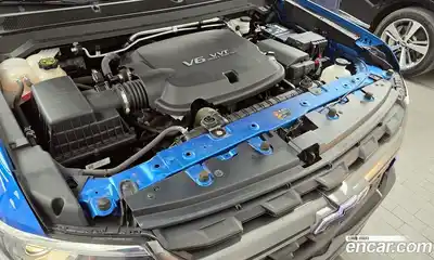 Chevrolet Colorado 2021 3.6 Автомат в Москве № 37985, миниатюра 6