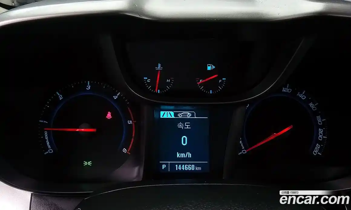 Chevrolet Orlando 2015 2.0 Автомат в Москве № 38106, фото 8