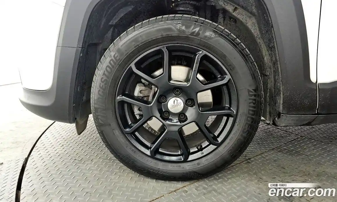 Jeep Renegade 2021 2.4 Автомат в Москве № 383539, фото 5