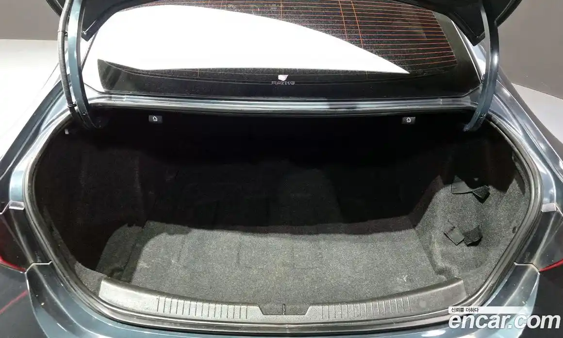 Chevrolet Malibu 2019 2.0 Автомат в Москве № 39016, фото 20