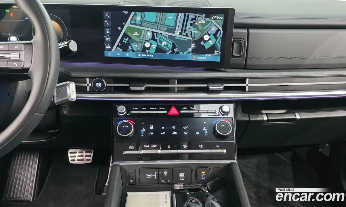 Hyundai Santa Fe 2024 2.5 Автомат в Москве № 397538, фото 15