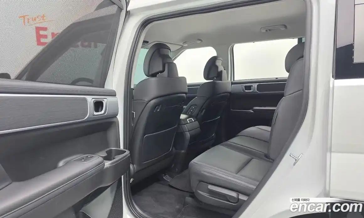 Hyundai Santa Fe 2024 2.5 Автомат в Москве № 397538, фото 17