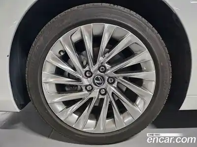 Lexus ES 2023 2.5 Автомат в Москве № 399014, миниатюра 12