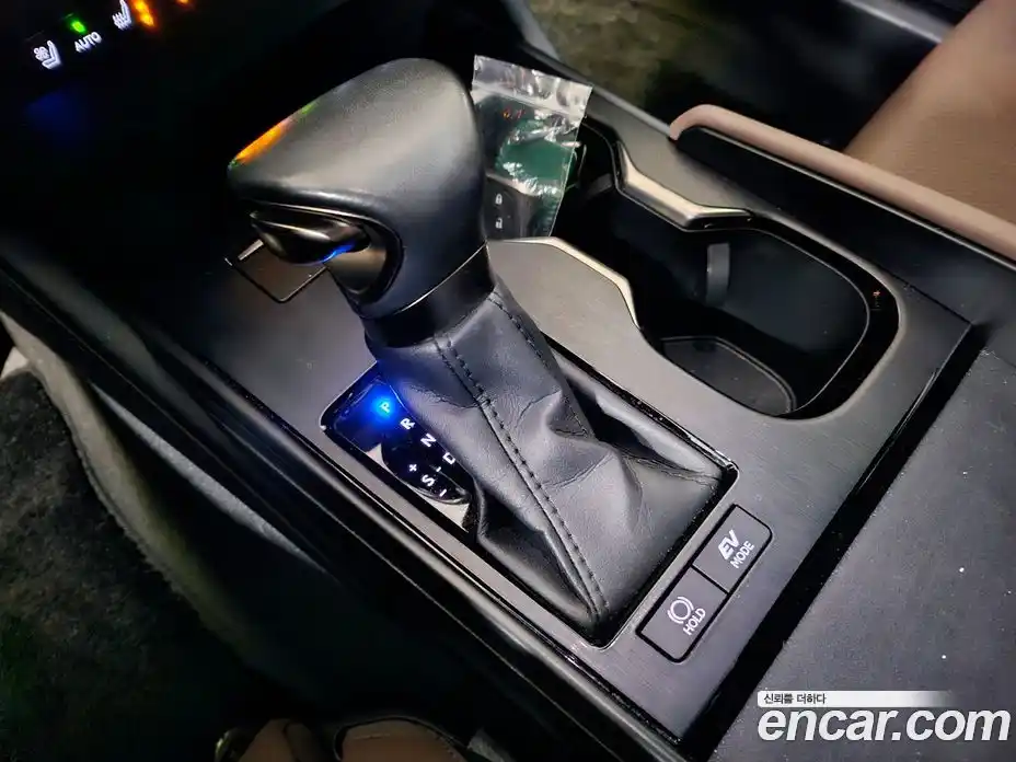 Lexus ES 2023 2.5 Автомат в Москве № 399014, фото 14