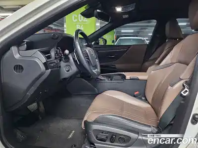 Lexus ES 2023 2.5 Автомат в Москве № 399014, миниатюра 5