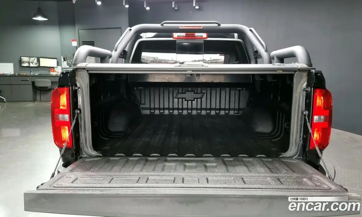 Chevrolet Colorado 2022 3.6 Автомат в Москве № 40417, фото 10