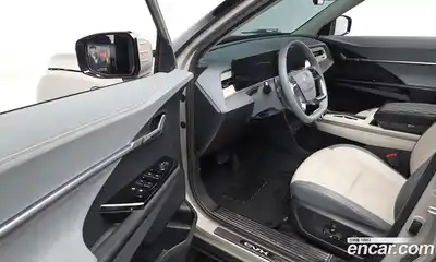 SsangYong Torres 2024 0.2 Автомат в Москве № 407093, миниатюра 11