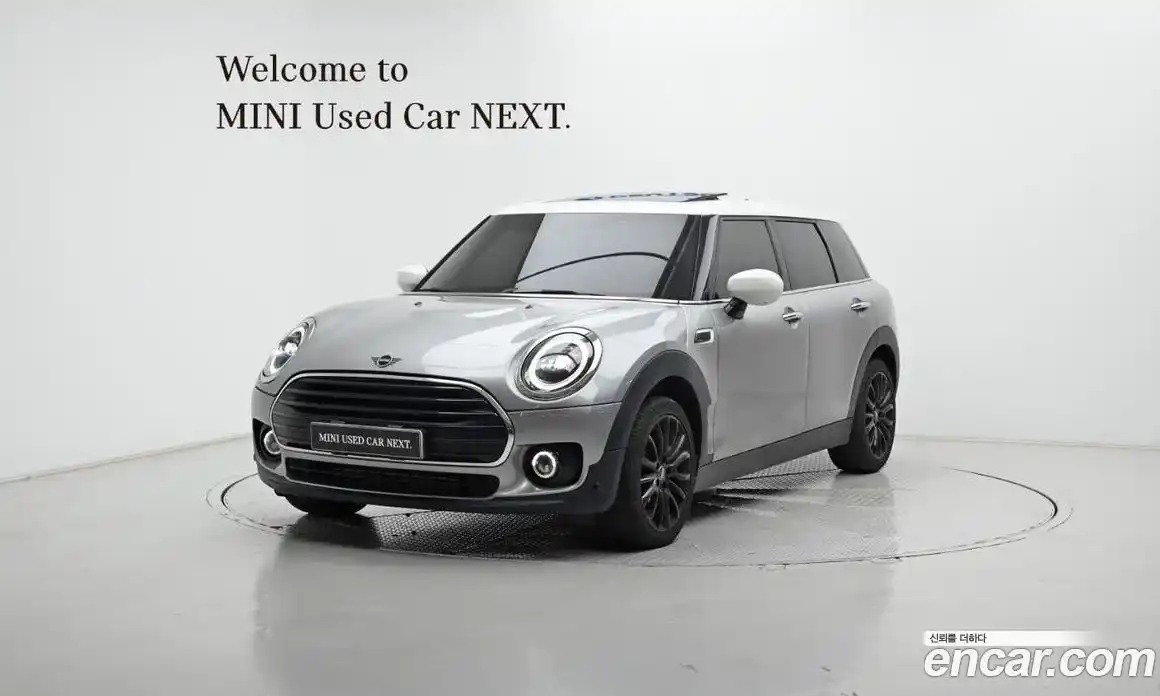 Mini Clubman 2023 1.5 Автомат в Москве № 416997, фото 1
