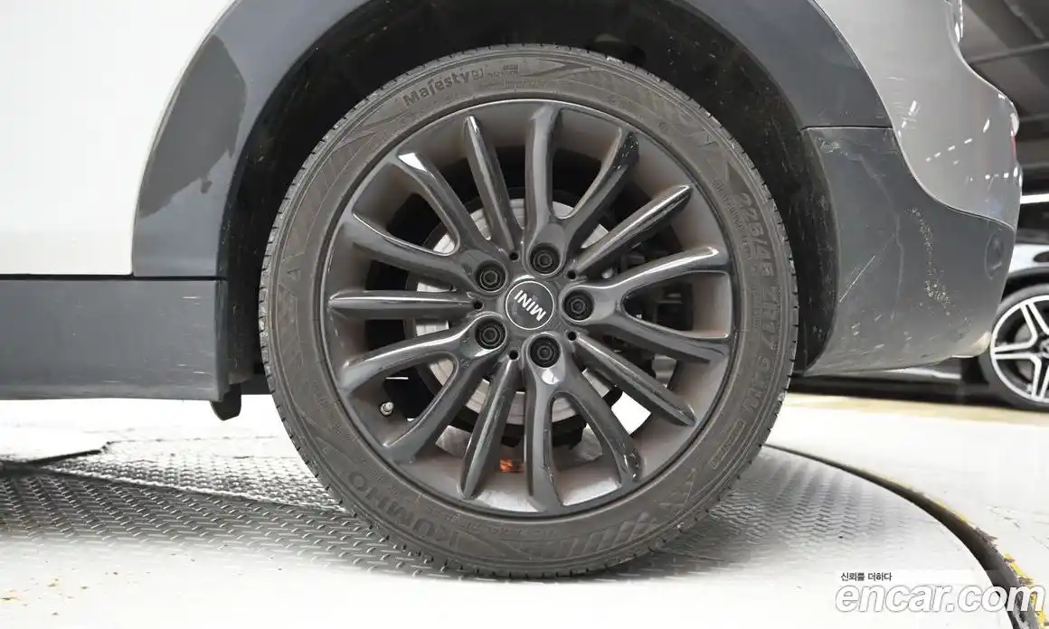 Mini Clubman 2023 1.5 Автомат в Москве № 416997, фото 5