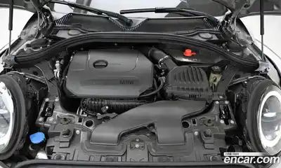 Mini Clubman 2023 1.5 Автомат в Москве № 416997, миниатюра 6