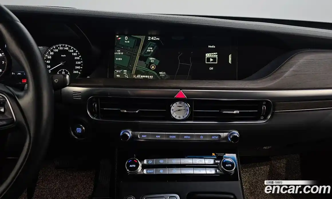 Genesis G90 2019 3.8 Автомат в Москве № 419835, фото 14