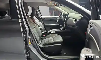 Renault XM3 2021 1.6 Автомат в Москве № 423305, миниатюра 10