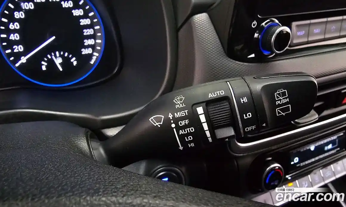 Hyundai Kona 2022 1.6 Автомат в Москве № 457710, фото 18