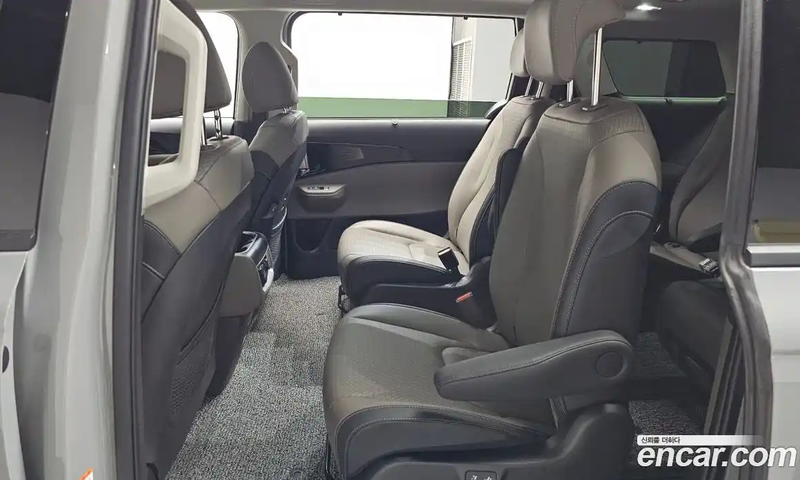 Kia Canival 2025 1.6 Автомат в Москве № 459814, фото 11