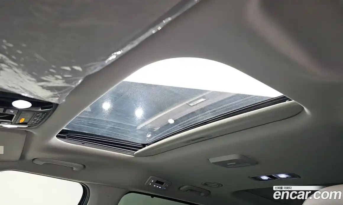 Kia Canival 2025 1.6 Автомат в Москве № 459814, фото 17