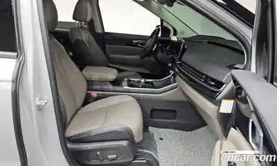 Kia Canival 2025 1.6 Автомат в Москве № 459814, миниатюра 10