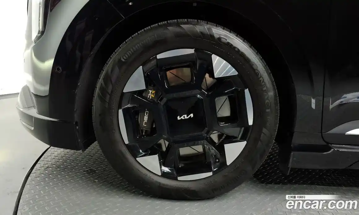 Kia Canival 2025 3.5 Автомат в Москве № 460810, фото 5