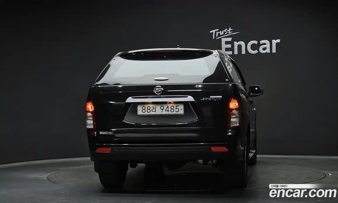 SsangYong Korando 2015 2.0 Автомат в Москве № 462451, фото 4