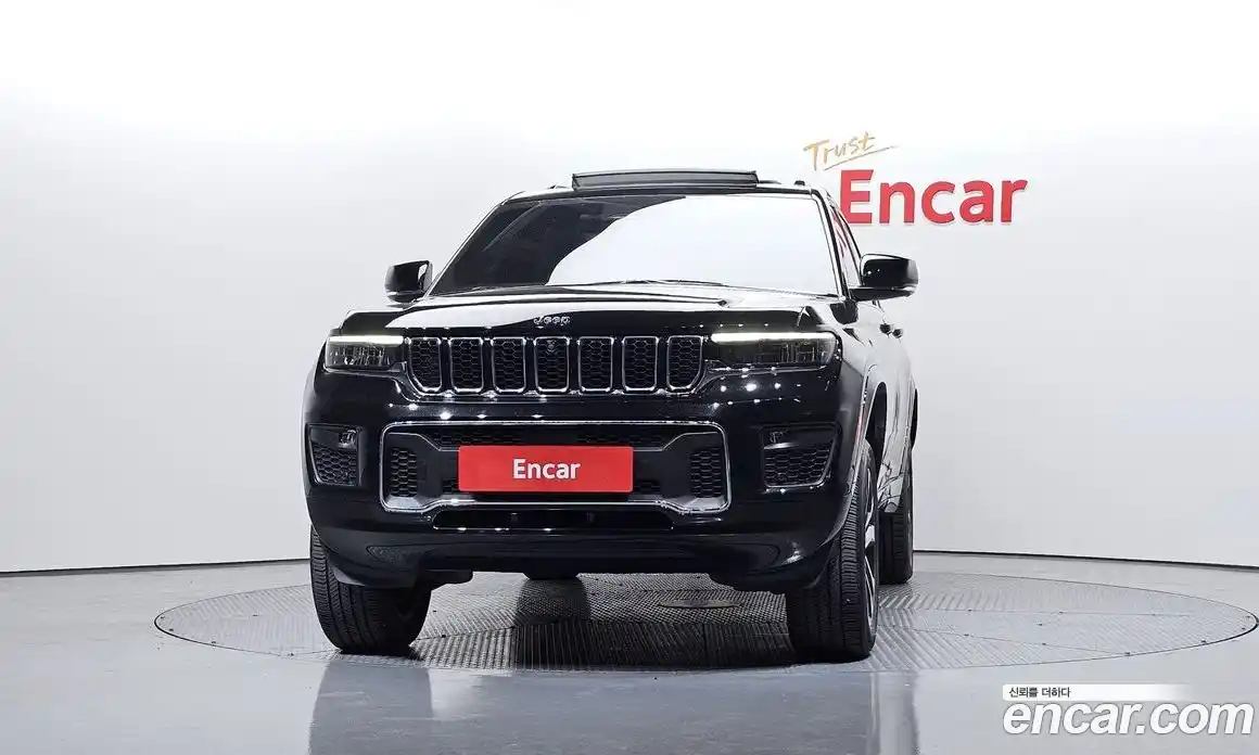 Jeep Cherokee 2022 3.6 Автомат в Москве № 472778, фото 3