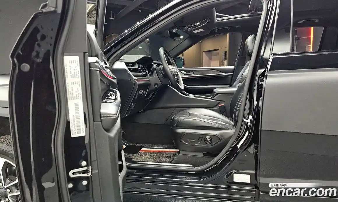 Jeep Cherokee 2022 3.6 Автомат в Москве № 472778, фото 10