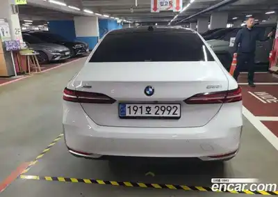 BMW 5-Series 2024 2.0 Автомат в Москве № 491231, миниатюра 3