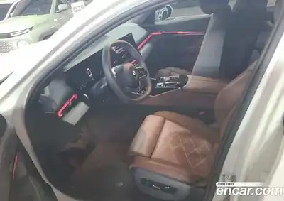 BMW 5-Series 2024 2.0 Автомат в Москве № 491231, миниатюра 4