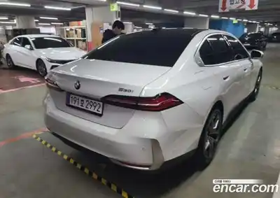 BMW 5-Series 2024 2.0 Автомат в Москве № 491231, миниатюра 6