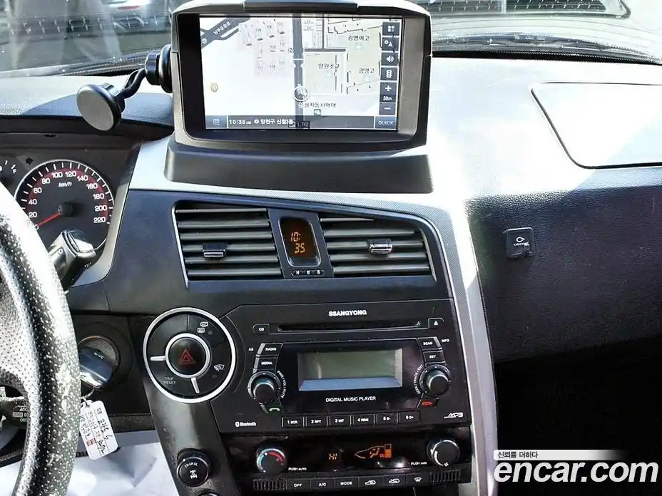 SsangYong Korando 2013 2.0 Автомат в Москве № 491661, фото 10