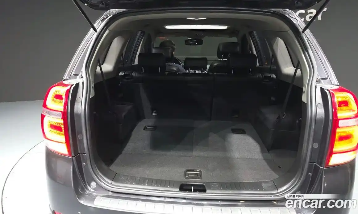 Chevrolet Captiva 2012 2.0 Автомат в Москве № 493063, фото 20