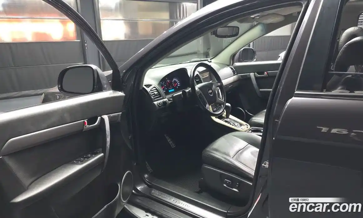 Chevrolet Captiva 2012 2.0 Автомат в Москве № 493063, фото 10
