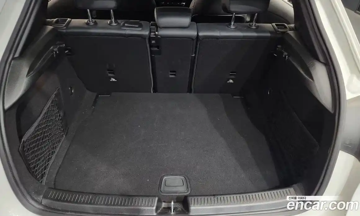 Mercedes-Benz A-Class 2023 2.0 Автомат в Москве № 494275, фото 20