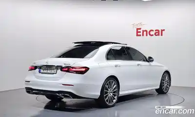 Mercedes-Benz E-Class 2021 2.0 Автомат в Москве № 495823, миниатюра 2