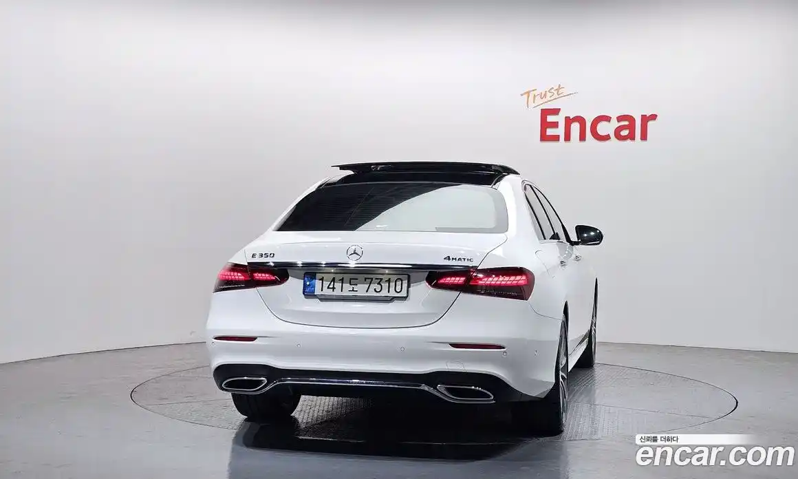 Mercedes-Benz E-Class 2021 2.0 Автомат в Москве № 495823, фото 4