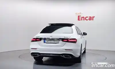 Mercedes-Benz E-Class 2021 2.0 Автомат в Москве № 495823, миниатюра 4