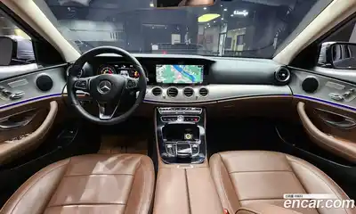 Mercedes-Benz E-Class 2018 2.0 Автомат в Москве № 496031, миниатюра 7