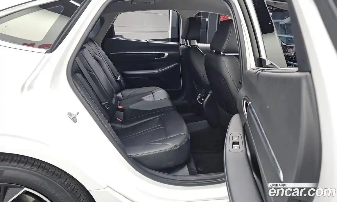 Hyundai Sonata 2024 1.6 Автомат в Москве № 49626, фото 12