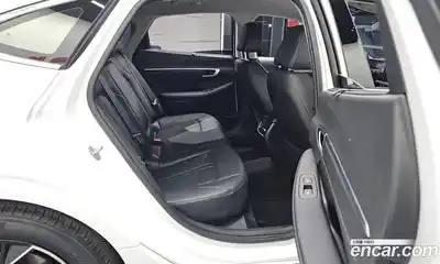 Hyundai Sonata 2024 1.6 Автомат в Москве № 49626, миниатюра 12