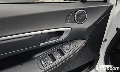 Hyundai Sonata 2024 1.6 Автомат в Москве № 49626, миниатюра 2