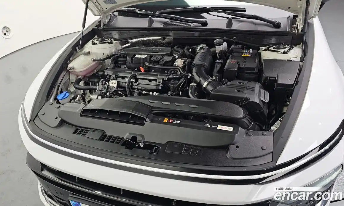 Hyundai Sonata 2024 1.6 Автомат в Москве № 49626, фото 8