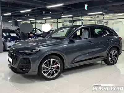 Audi Q5 2025 2.0 Автомат в Москве № 497142, миниатюра 2