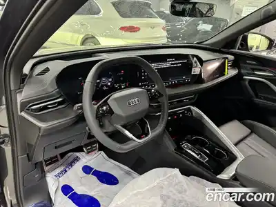 Audi Q5 2025 2.0 Автомат в Москве № 497142, миниатюра 4