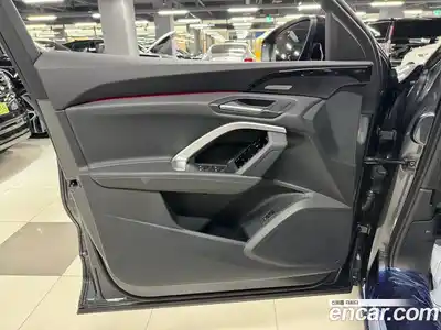 Audi Q5 2025 2.0 Автомат в Москве № 497142, миниатюра 6