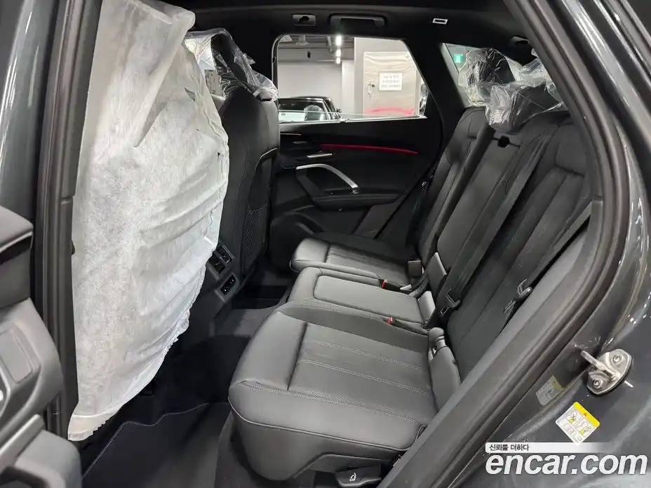 Audi Q5 2025 2.0 Автомат в Москве № 497143, фото 14