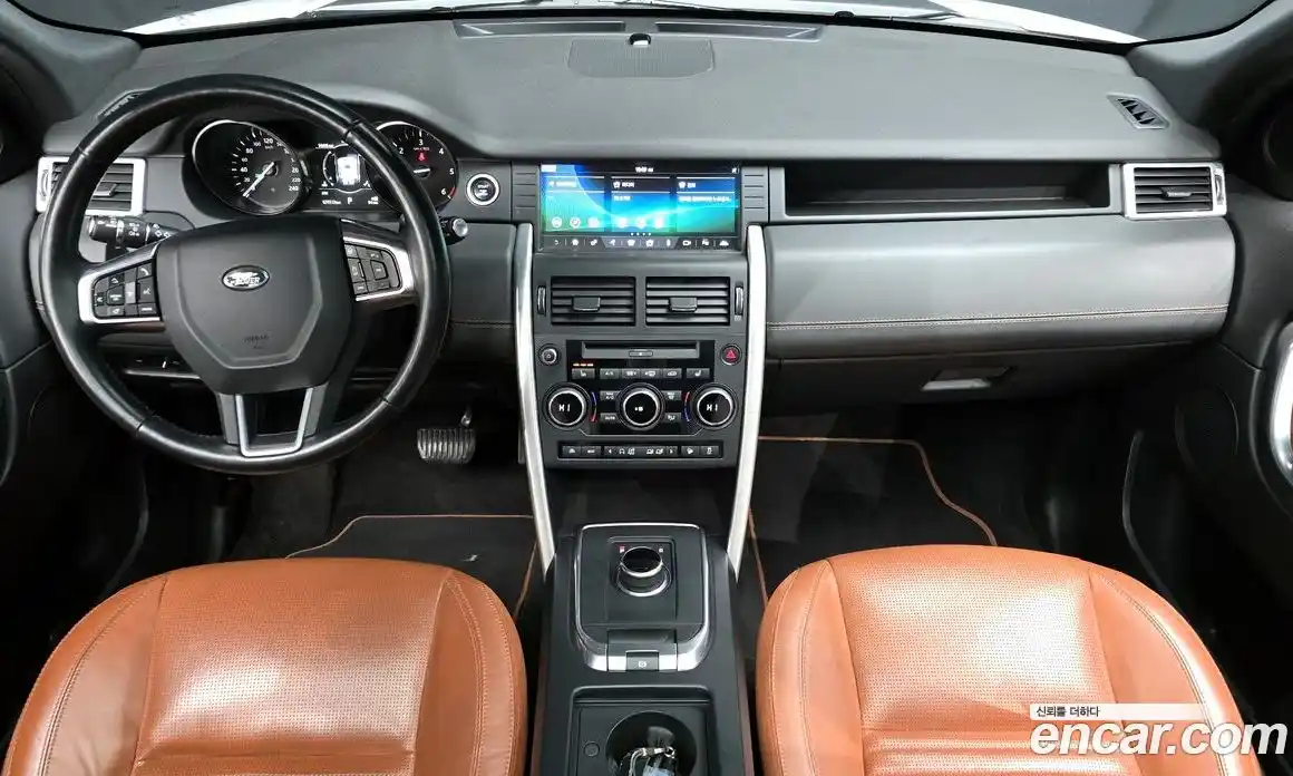 Land Rover Discovery Sport 2017 2.0 Автомат в Москве № 498951, фото 7