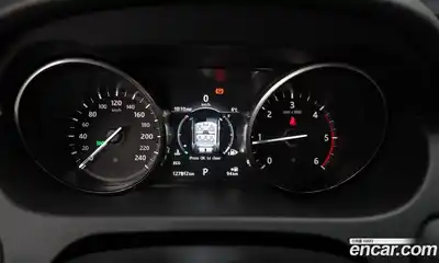 Land Rover Discovery Sport 2017 2.0 Автомат в Москве № 498951, миниатюра 8