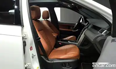 Land Rover Discovery Sport 2017 2.0 Автомат в Москве № 498951, миниатюра 10