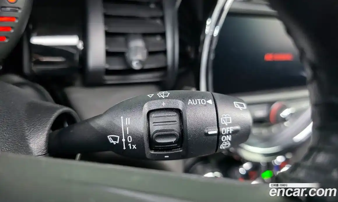 Mini Cooper 2017 1.5 Автомат в Москве № 499273, фото 17