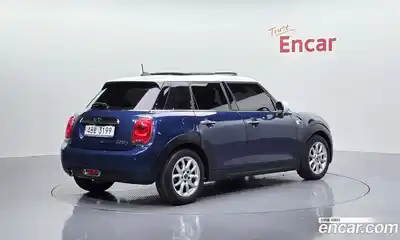 Mini Cooper 2017 1.5 Автомат в Москве № 499273, миниатюра 2