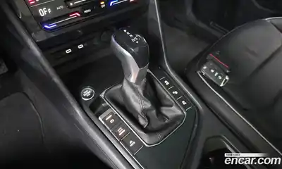 Volkswagen Tiguan 2023 2.0 Автомат в Москве № 499759, миниатюра 9