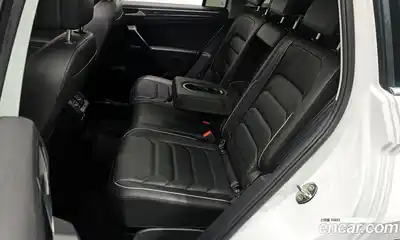 Volkswagen Tiguan 2022 2.0 Автомат в Москве № 499905, миниатюра 12